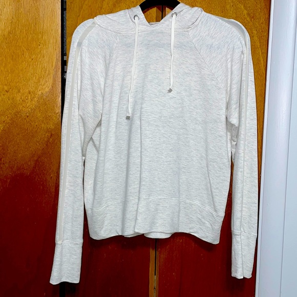 Athleta Women’s Long Sleeve Hooded Sweatshirt with Mesh Trim on Hood & Sleeves - Picture 1 of 6